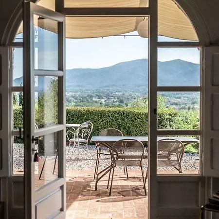 Con Magnifica Vista E Piscina * Λούκα